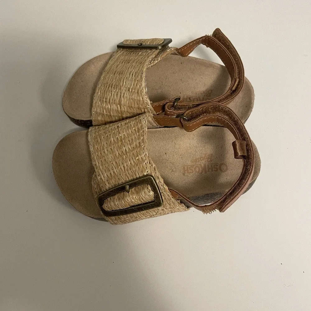 Oshkosh Baby Girl Sandals‎ 8M Buckle Summer Sundress Vacation Beach